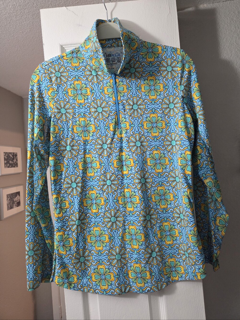 IBKul Women's Turquoise Floral Performance Shirt 3/4 Zip Upf 50+ Sz M - Picture 2 of 6
